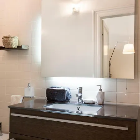 Apartament Navigli Mediolan